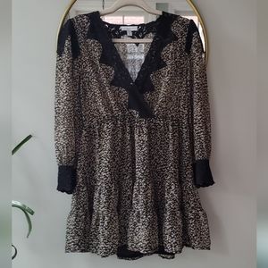 Topshop Black Floral Print Sheer V-Neck Blouse Size 0